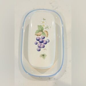 Savoir Vivre Floral & Grape Design Butter Dish “Luscious” pattern made in Japan